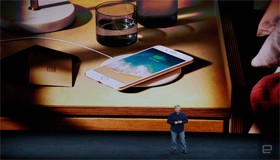 iPhone 8 xách tay và thị trường sôi động đứng đằng sau nó
