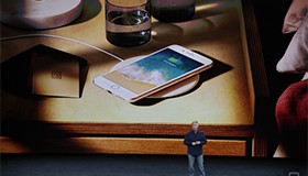 Hướng dẫn mua iPhone 8 64 Gb làm thế nào để không mua nhầm hàng kém chất lượng?