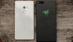 Xiaomi Mi Mix 2 và Razer Phone – Đâu mới là chiếc điện thoại độc lạ hơn?