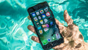11 smartphone chống nước bạn muốn sở hữu ngay lập tức!