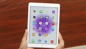 8 lý do bạn nên mua iPad 9.7 inch của Apple hơn là iPad Pro