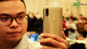 Trên tay Mobiistar X: phiên bản “iPhone X” giá rẻ