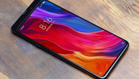 Thật giả hình ảnh Mi Mix 3 trên trang LEAKs Việt Nam