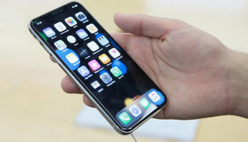 iPhone X bị lỗi cảm ứng, Apple hỗ trợ sửa chữa miễn phí cho người dùng