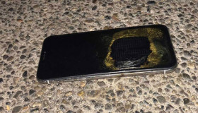 Thật hư iPhone X phát nổ khi đang cập nhật iOS 12.1