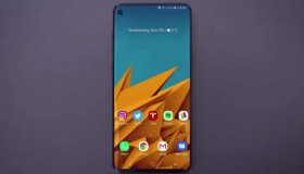 Hé lộ Samsung Galaxy S10 với thiết kế màn hình 2 nốt ruồi bo cong uyển chuyển
