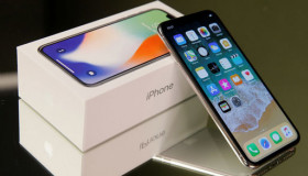Dành cả thanh xuân mua iPhone X cũ nhận phải cái kết đắng