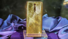 Redmi K20 Pro Signature Edition số lượng có hạn đính kim cương cho đại gia