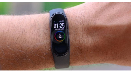Đánh giá chi tiết Xiaomi Mi Band 4: Chỉ hơn 600.000đ liệu có đáng mua?
