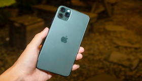 Bạn có biết màu Midnight Green của iPhone 11 Pro từ đâu có không ?