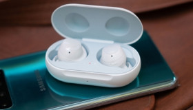 Cả Apple cũng để lộ thông tin về Samsung Galaxy Buds Plus