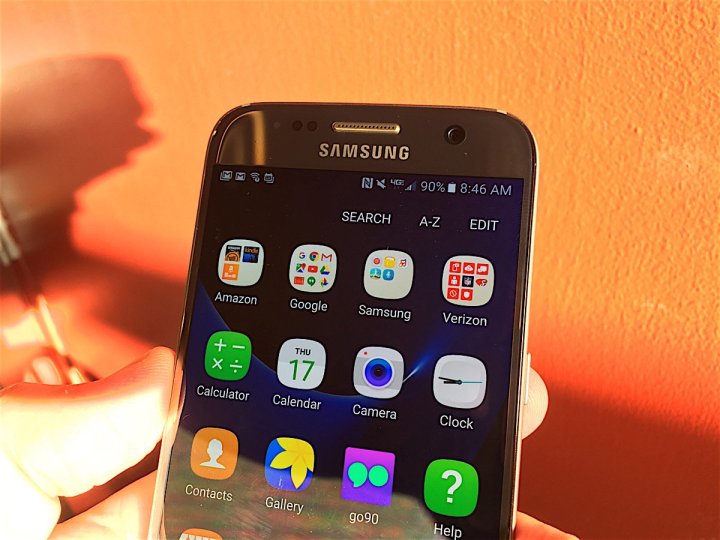 so sanh iphone 8 moi 256 gb hinh anh 2