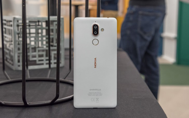 Mat sau Nokia 7 Plus danh gia nhanh nokia 7 plus hinh anh 3