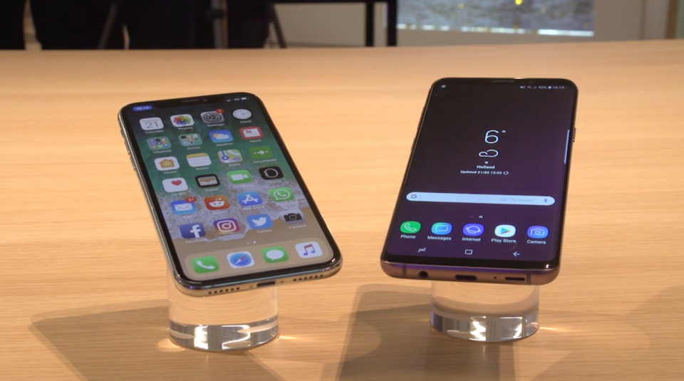 Samsung Galaxy S9 sở hữu màn hình vượt trội so với iPhone X samsung galaxy s9 so huu man hinh vuot troi so voi iphone x hinh anh 1
