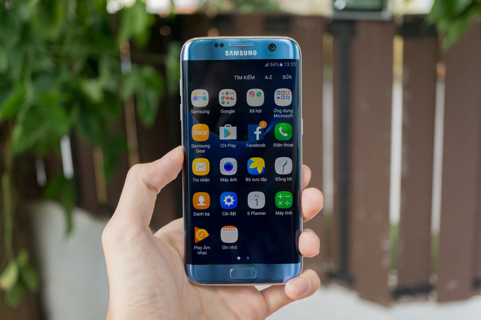 top 5 smartphone samsung man hinh 2k dang mua nhat hien nay hinh anh 2