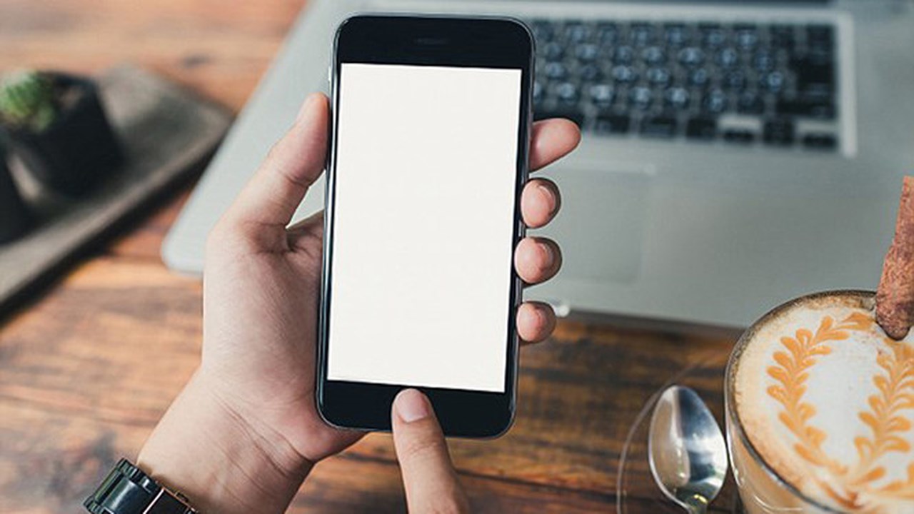 lam the nao de bao ve thiet bi khoi tin tac