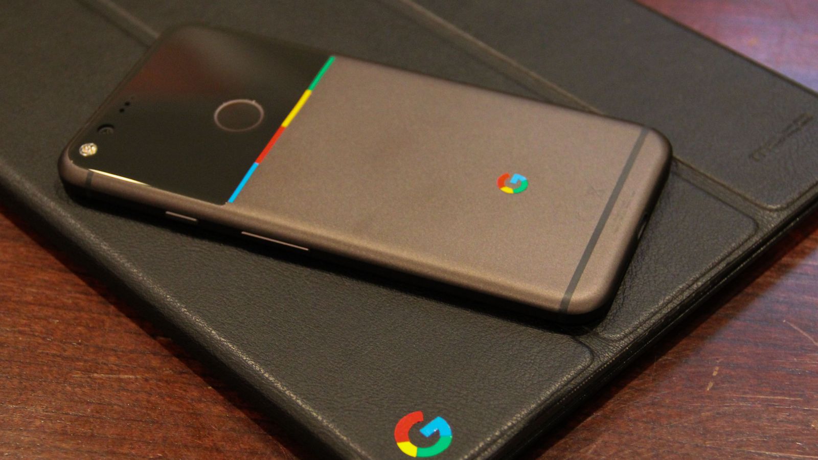 pixel và pixel xl chinh thuc bi Google khai tu