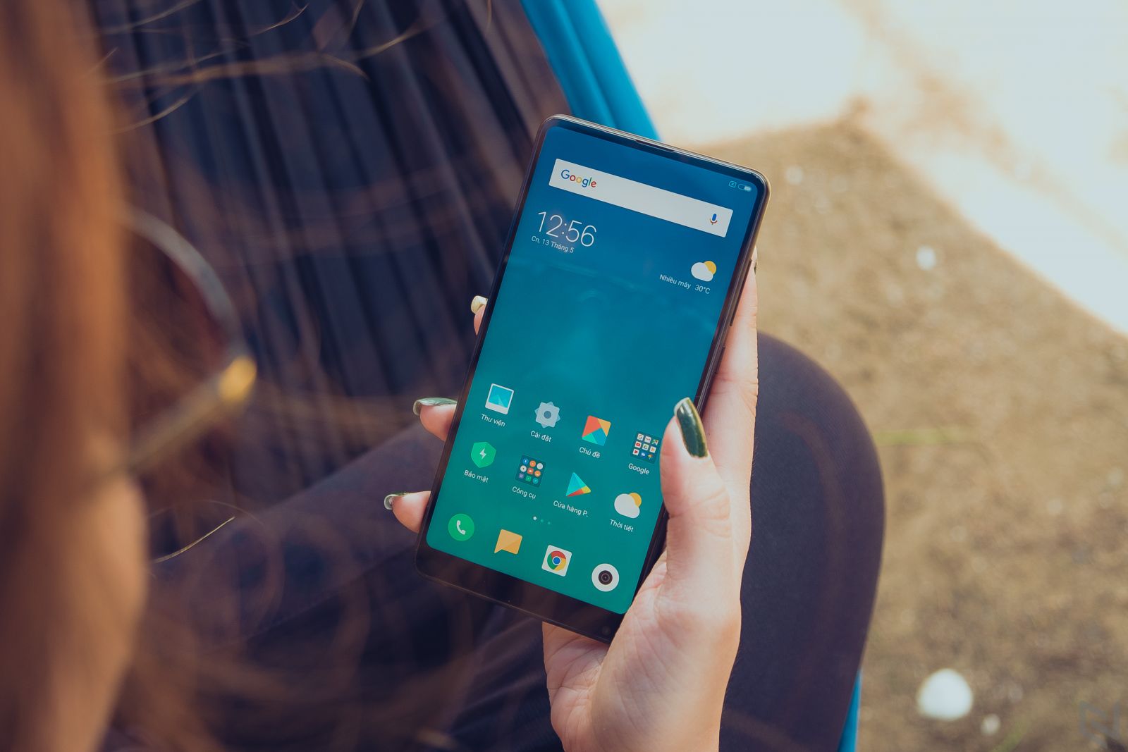 siêu phẩm xiaomi mi 8,  mi 8 se tiếp tục lộ teaser trước giờ “ g” 