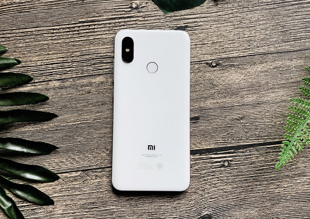 Quí 1/2018: Xiaomi tăng trưởng 88% nhưng vẫn lỗ nặng qui-1-2018-xiaomi-tang-truong-88-nhung-van-lo-nang-hinh-2