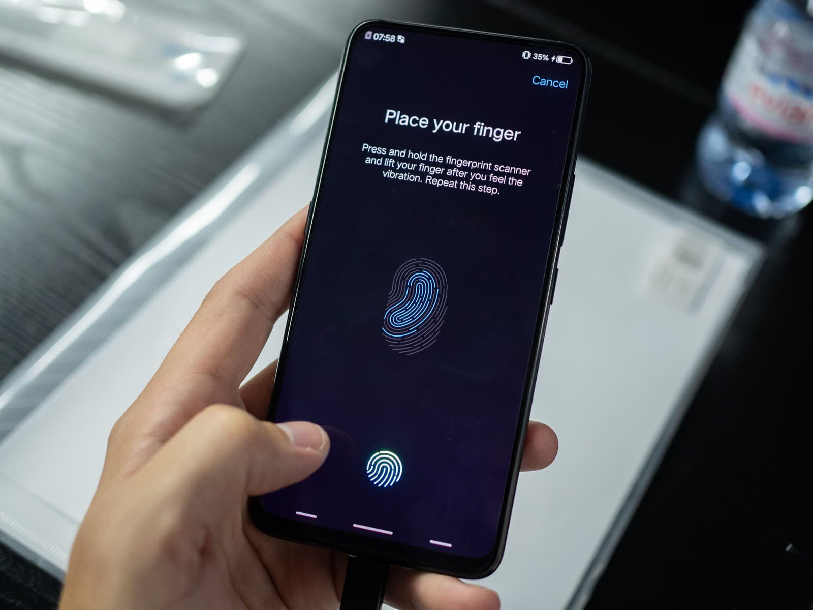 vivo-nex-chinh-thuc-ra-mat-man-hinh-khong-vien-cau-hinh-khung