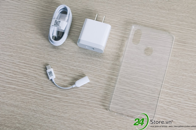 Xiaomi Mi 8 SE full phụ kiện