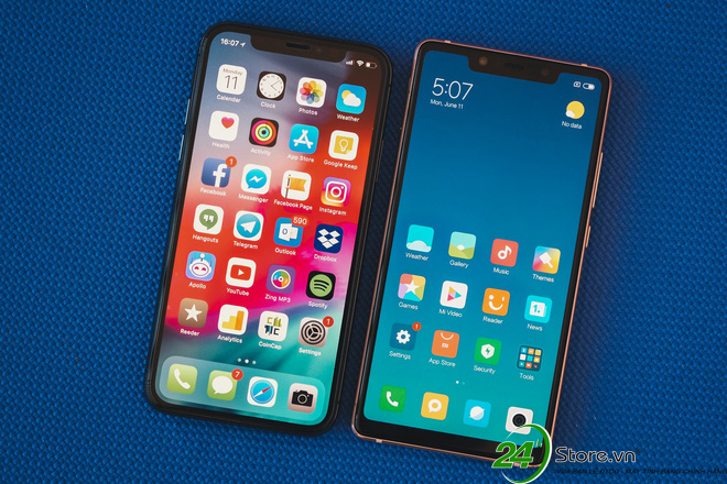 Xiaomi Mi 8 SE và iPhone X