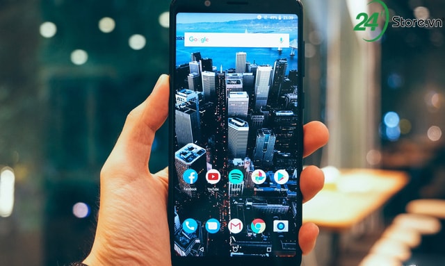 ngam nhin chiec zrenfone max pro m1 sap duoc bay ban tai viet nam hinh 1