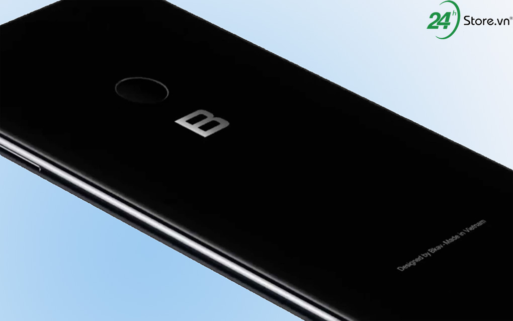 bphone 3* bat ngo xuat hien voi camera kep va man hinh tai tho thoi thuong 1