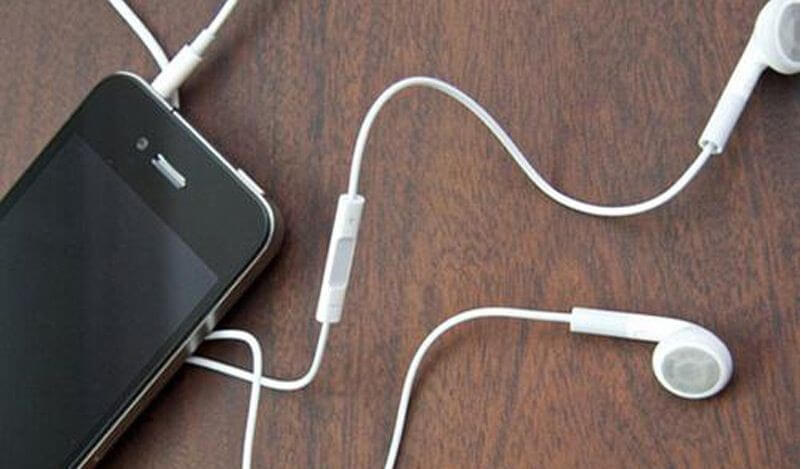 cach-sua-jack-cam-tai-nghe-bi-hong