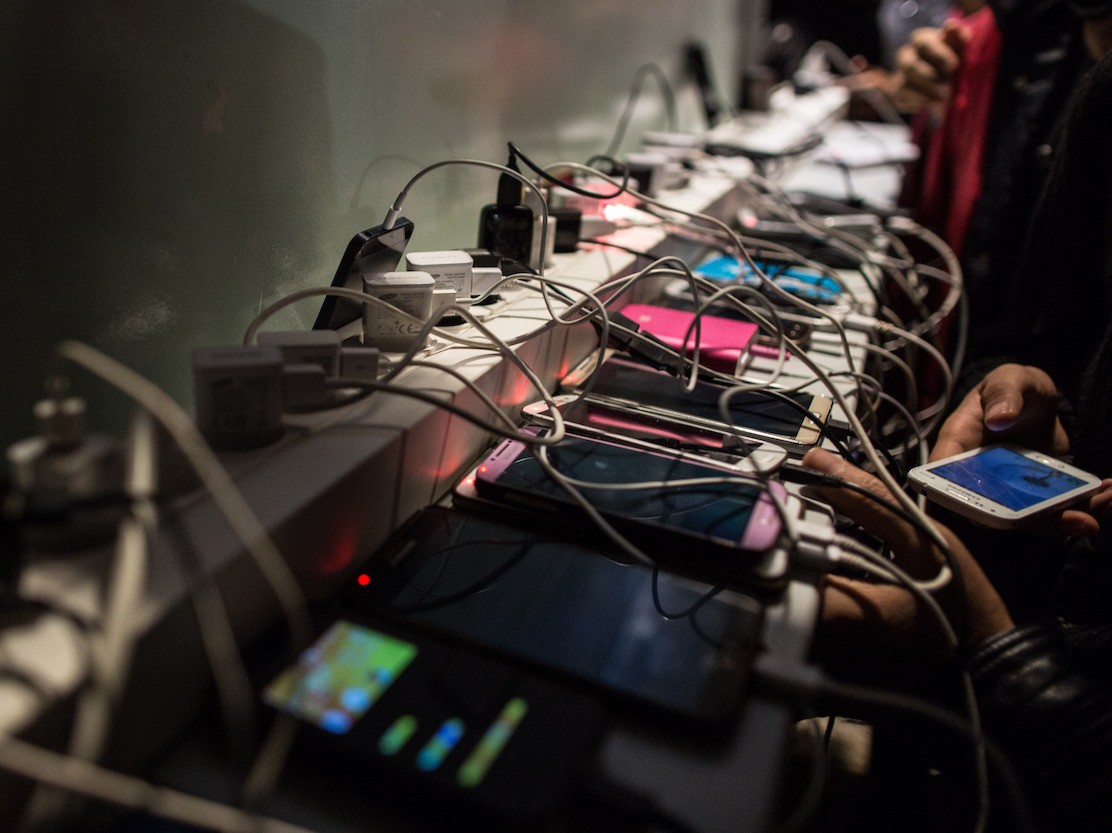 thu thuat sac pin dung cach gia tang tuoi tho cho pin dien thoai hinh 4