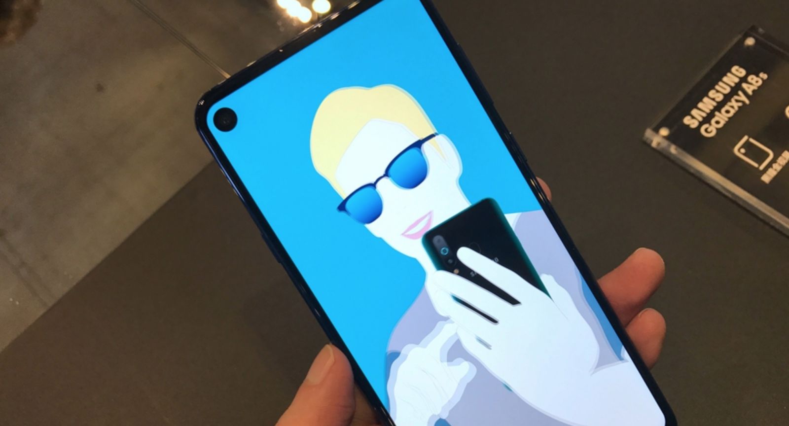 Galaxy A8s chính thức ra mắt: chip Snapdragon 710, màn hình nốt ruồi, 3 camera sau samsung galaxy a8s chinh thuc ra mat