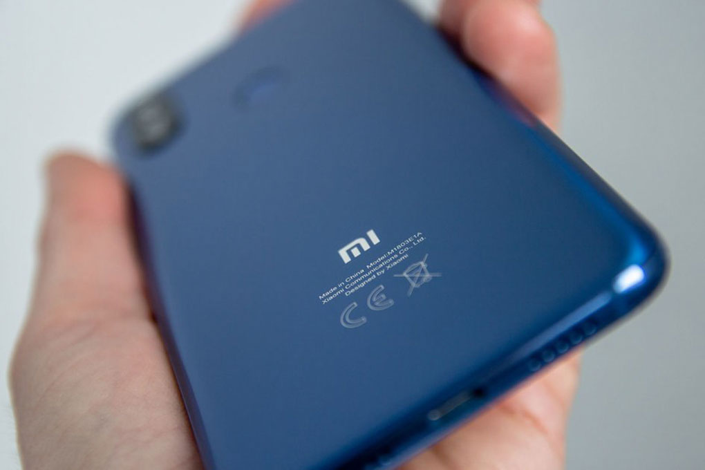 xiaomi mi 9 smartphone an tuong voi cmaera chat luong
