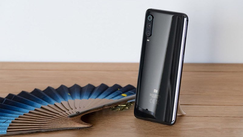 xiaomi mi 9 smartphone so huu suc manh khong lo