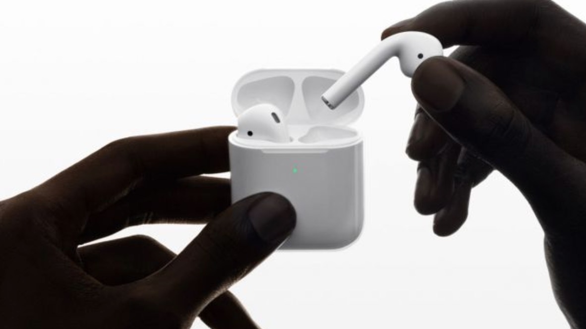 apple chinh thuc ra mat tai nghe khong day airpods 2