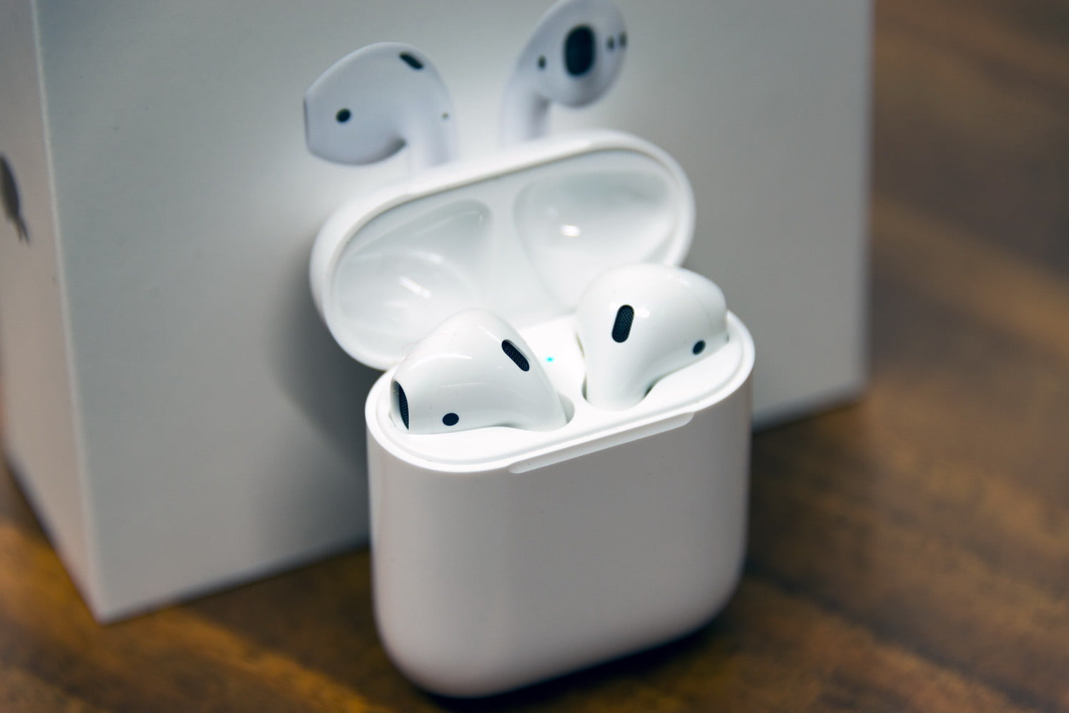 airpods chiec tai nghe khong day dang mua nhat