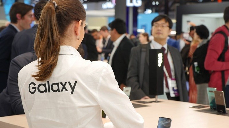 galaxy a20e phien ban gia re dang gia cua a20