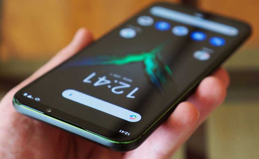 Xiaomi Black Shark 2 và Black Shark Helo giảm giá kịch sàn, rẻ nhất thị trường duy nhất tại 24hStore hình 2 Mua Xiaomi đang giảm giá mạnh ở 24hStore