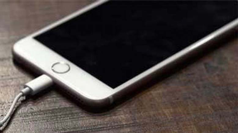 Hướng dẫn khắc phục iPhone 8 64Gb sạc chậm