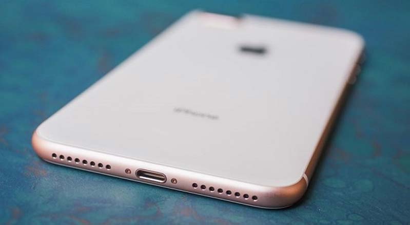 Mẹo tự khắc phục iPhone 8 bị treo khi cập nhật iOS mới