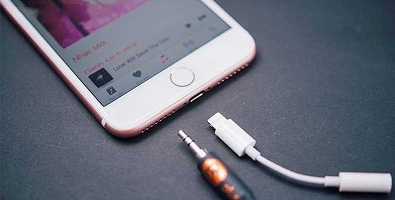 sac nguoc khong day iphone 2019 2