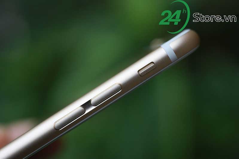 xem các chi tiết phím rung, nút âm lượng