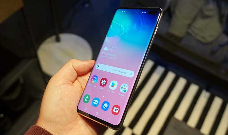 so sanh galaxy s10 iphone xs moi nhat
