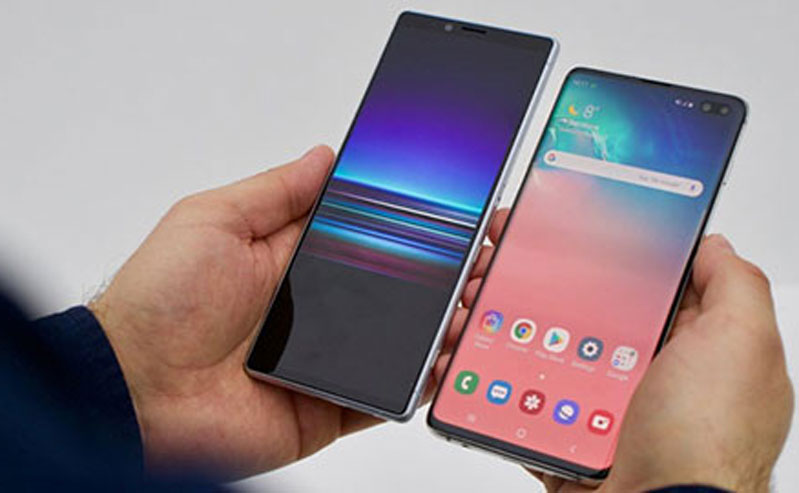 Samsung Galaxy S10 vs Sony Xperia 1