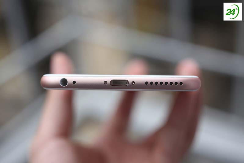 kiểm tra lỗ loa, lỗ sạc