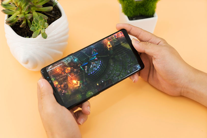 Top 5 smartphone cân hết mọi thể loại game - 9