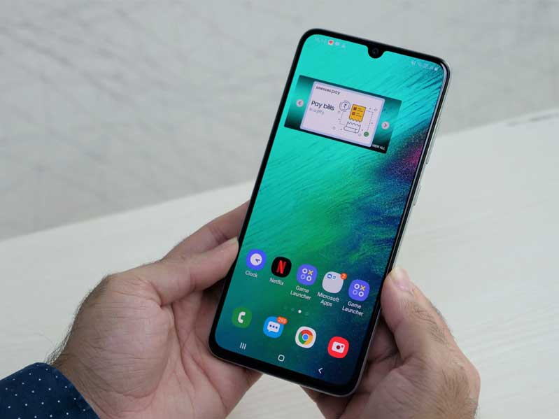 Samsung Galaxy A70 - 6,7 inch