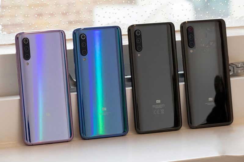 Xiaomi Mi 9 này còn được lắp thêm tính năng sạc không dây công suất lên đến 20W