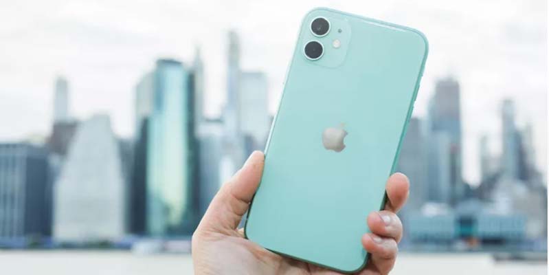 iPhone 11
