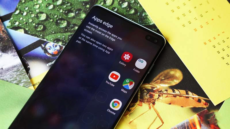 hiển thị màn hình cạnh trên s10 plus