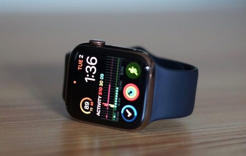 Apple chiến đấu với màn hình OLED cho Apple Watch